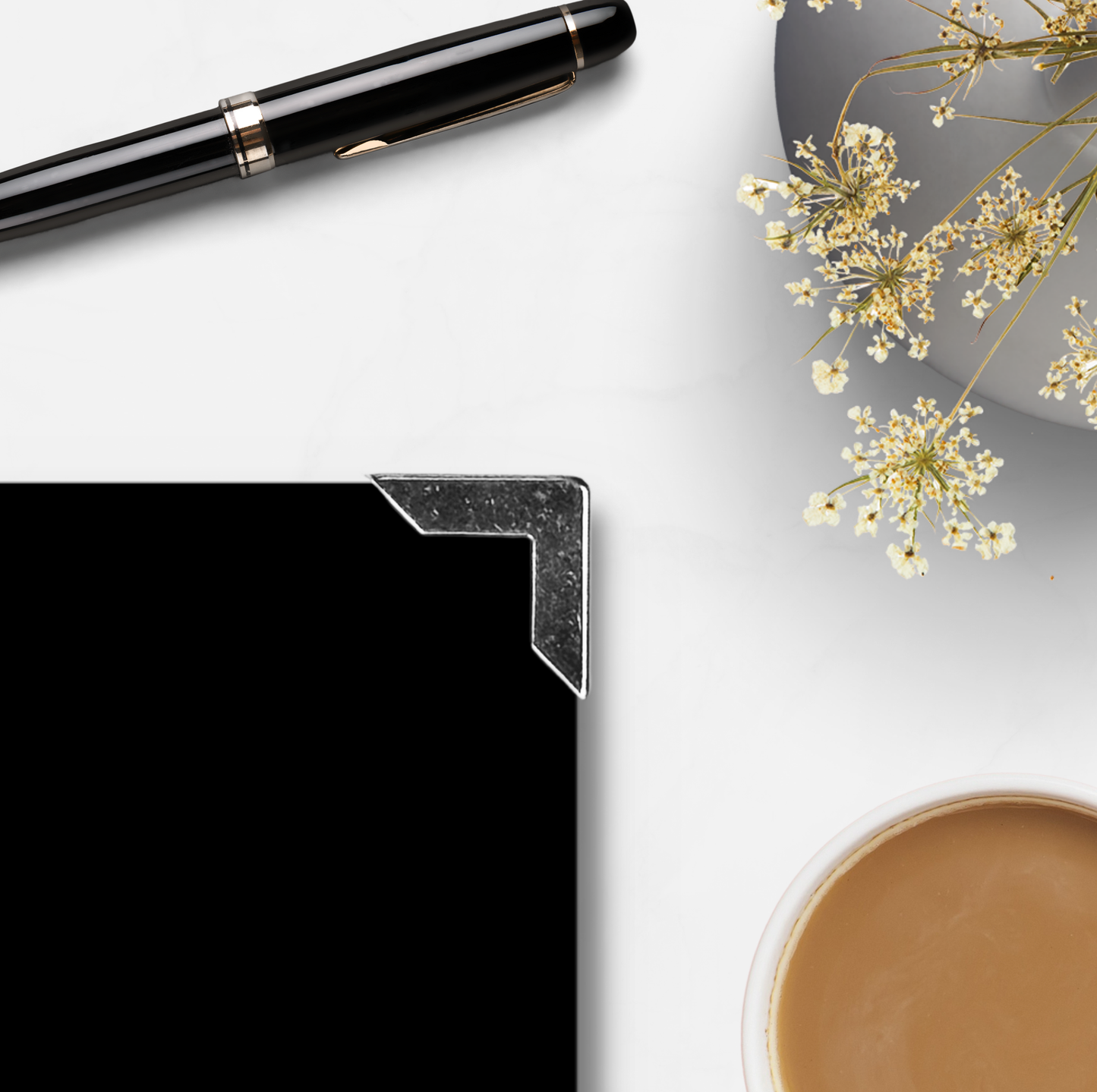 Esquineros metálicos